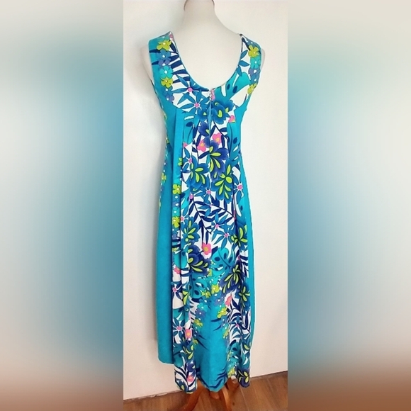 VINTAGE HAWAIIAN LUAU GOWN - Picture 1 of 8